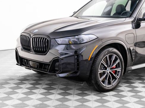 Used 2026 BMW X5 xDrive50e w/ M Sport Package AWD/4WD image 37