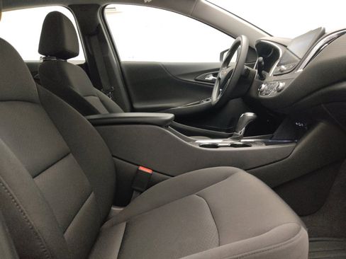 Used 2019 Chevrolet Malibu LT w/ LPO, Convenience Package 2 FWD image 21