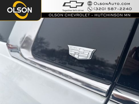 Used 2022 Cadillac Escalade ESV Premium Luxury Platinum image 44