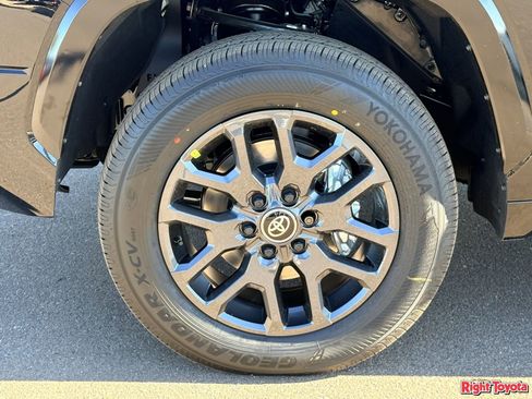 New 2026 Toyota Tundra Platinum AWD/4WD image 11