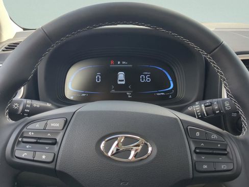 New 2026 Hyundai Venue SEL FWD image 27