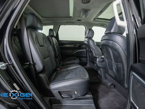 Used 2022 Kia Telluride SX w/ SX Prestige Package AWD/4WD image 38