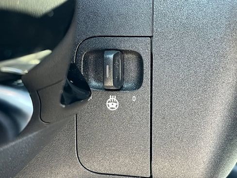 Certified 2022 Mercedes-Benz GLA 250 4MATIC image 21