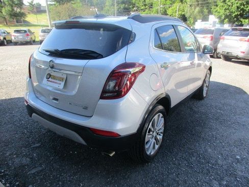 Used 2019 Buick Encore Preferred AWD/4WD image 9