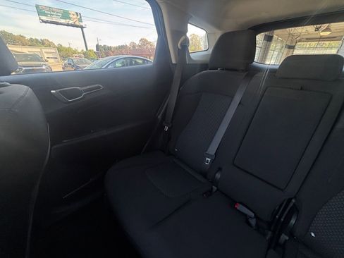 Used 2025 Kia Sportage LX image 38