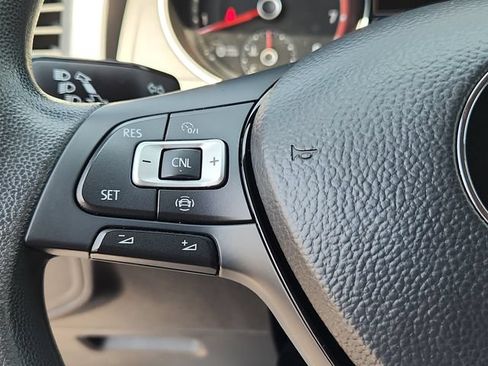 Used 2019 Volkswagen Atlas S w/ Towing Package AWD/4WD image 17