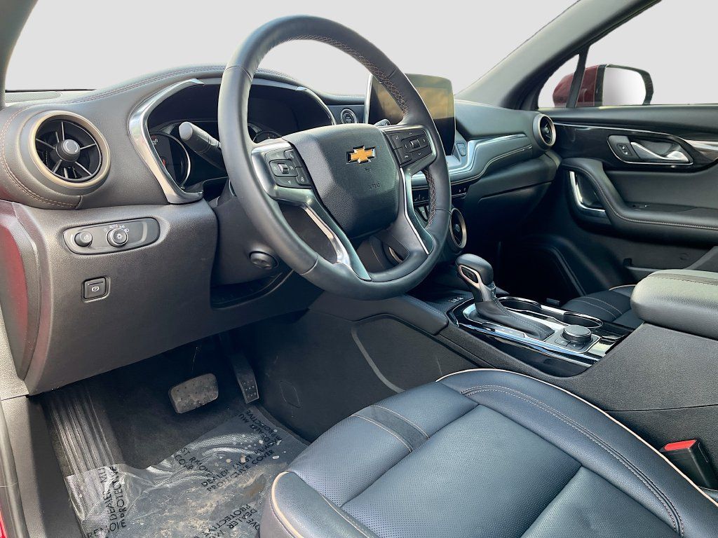 Used 2024 Chevrolet Blazer Premier w/ Driver Confidence II Package AWD/4WD image 9