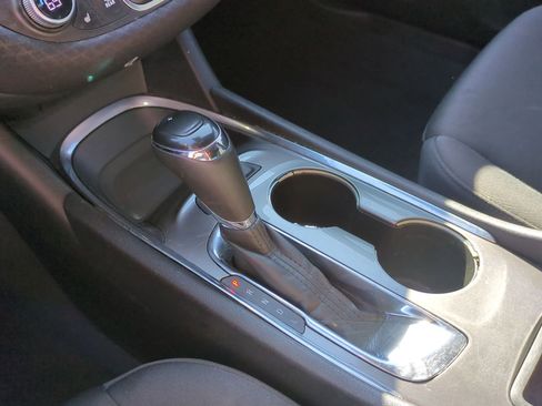 Used 2019 Chevrolet Malibu LT w/ Driver Confidence Package II image 21