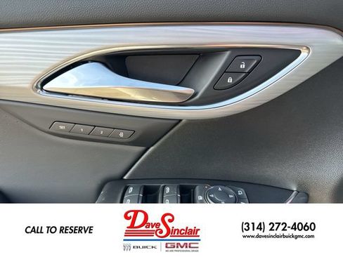 New 2026 Buick Envision Avenir AWD/4WD image 13