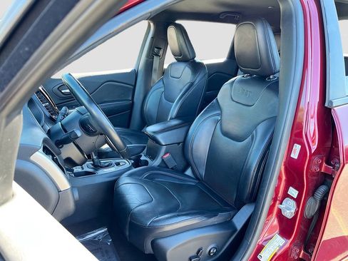 Certified 2019 Jeep Cherokee High Altitude image 21