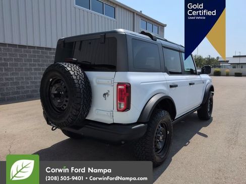 Used 2023 Ford Bronco Black Diamond AWD/4WD image 3