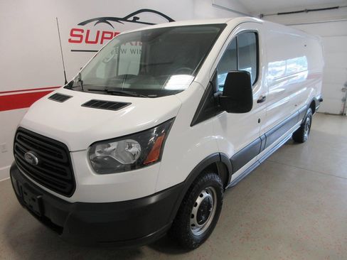 Used 2018 Ford Transit 250 148 Low Roof RWD image 9