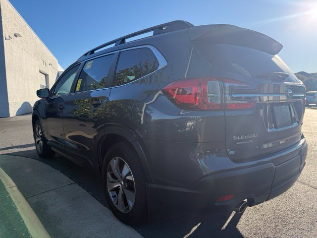 Used 2023 Subaru Ascent Premium w/ Convenience Package AWD/4WD image 3