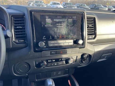 Certified 2024 Nissan Frontier Pro-X image 8