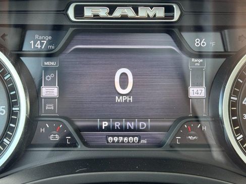 Used 2019 RAM 1500 Laramie AWD/4WD image 21
