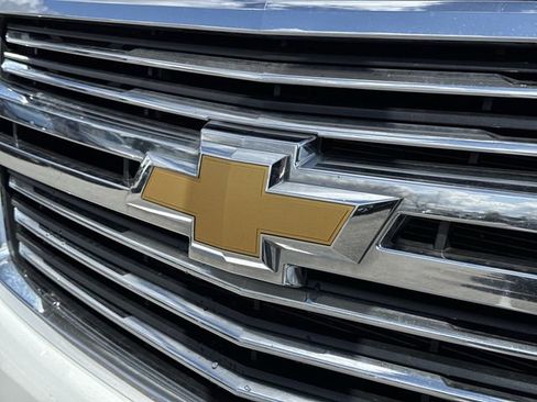 Used 2015 Chevrolet Tahoe LTZ AWD/4WD image 32