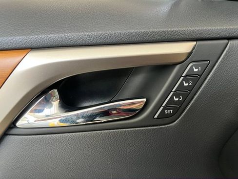 Used 2022 Lexus RX 450h AWD w/ Premium Package image 32