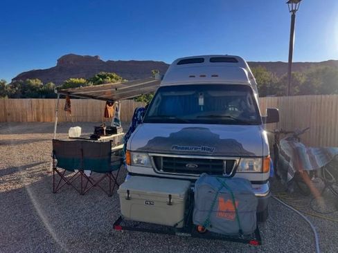 Used 2003 Ford E-350 and Econoline 350 Super Duty RWD image 22