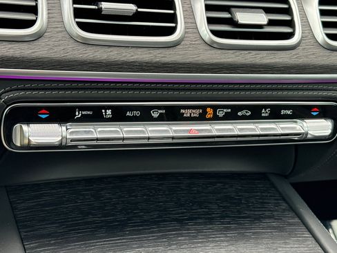 New 2026 Mercedes-Benz Maybach GLS 600 4MATIC image 24