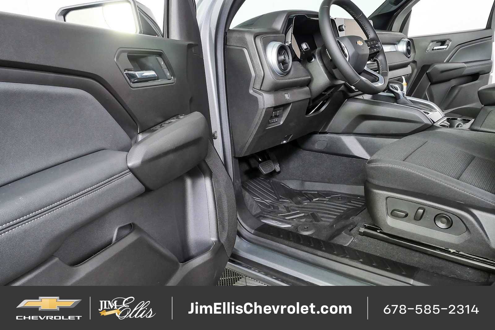 New 2026 Chevrolet Colorado LT w/ Advanced Trailering Package AWD/4WD image 8
