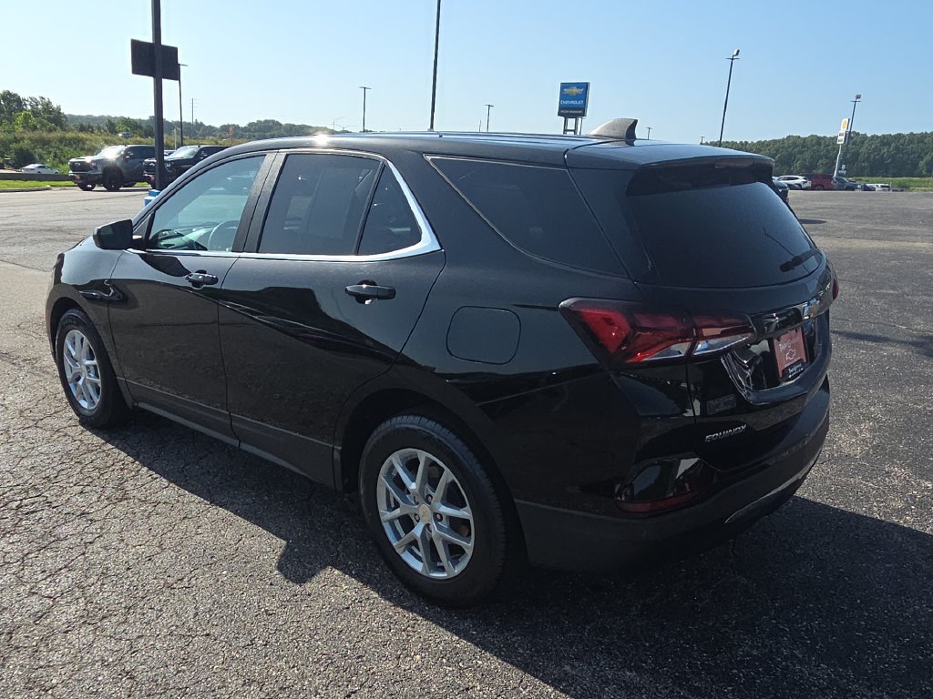 Used 2022 Chevrolet Equinox LT FWD image 6