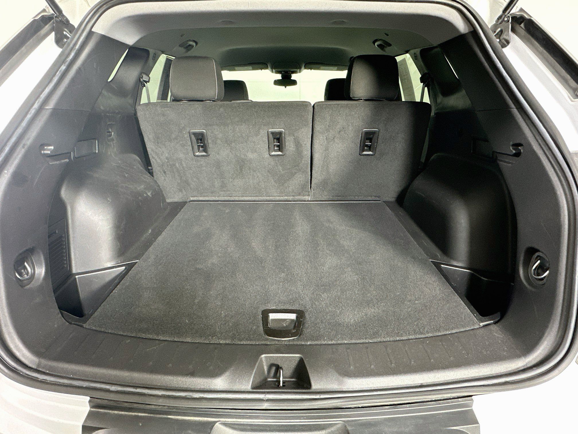Used 2026 Chevrolet Blazer LT FWD image 30