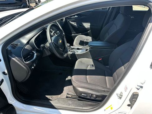 Used 2024 Chevrolet Malibu LT FWD image 21