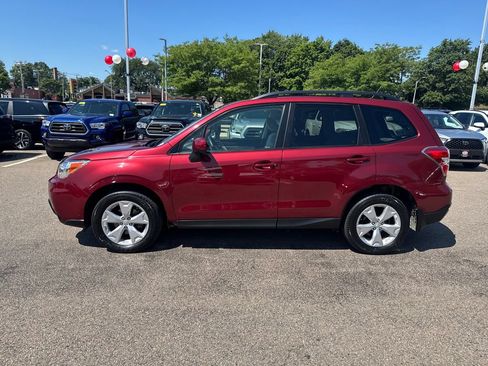 Used 2015 Subaru Forester 2.5i Premium w/ All-Weather Package AWD/4WD image 4