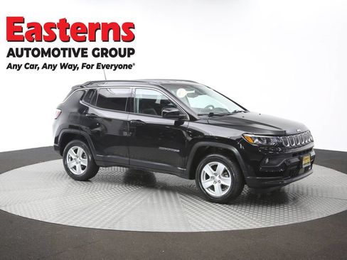 Used 2022 Jeep Compass Latitude AWD/4WD image 47