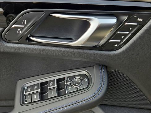 New 2026 Porsche Macan Turbo image 7