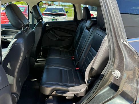 Used 2019 Ford Escape SEL AWD/4WD image 22