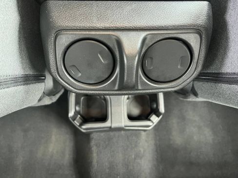 Used 2025 Jeep Wrangler Unlimited Sport AWD/4WD image 22