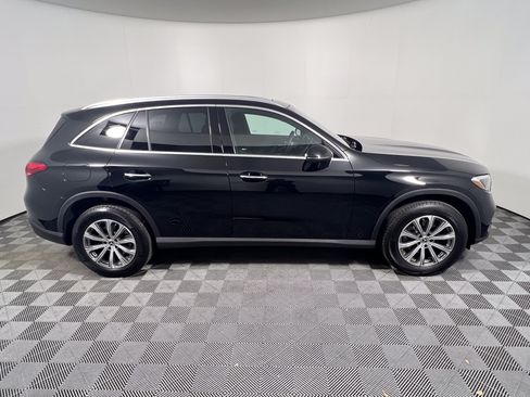 Used 2026 Mercedes-Benz GLC 300 image 6