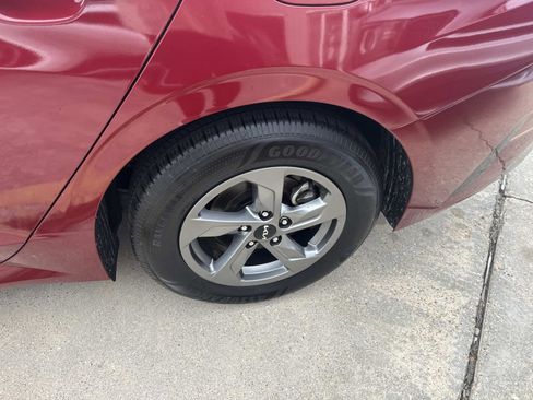 Used 2024 Kia K5 LXS image 4