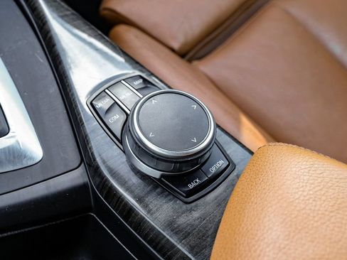 Used 2019 BMW M240i Convertible RWD image 18
