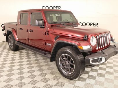 Used 2021 Jeep Gladiator Overland w/ Popular Equipment Package