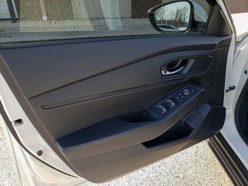 Used 2023 Honda Accord EX image 9