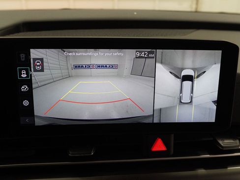 Used 2026 Kia Carnival SX w/ SX Dark Edition Package FWD image 15