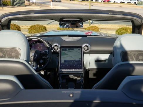 Certified 2022 Mercedes-Benz SL 55 AMG 4MATIC image 31