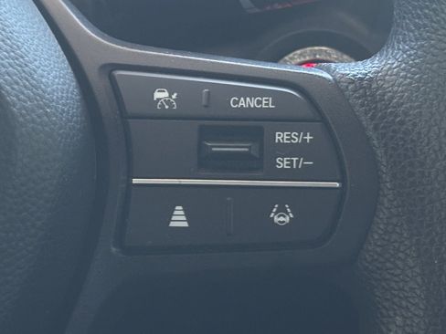 Used 2025 Honda CR-V EX image 13