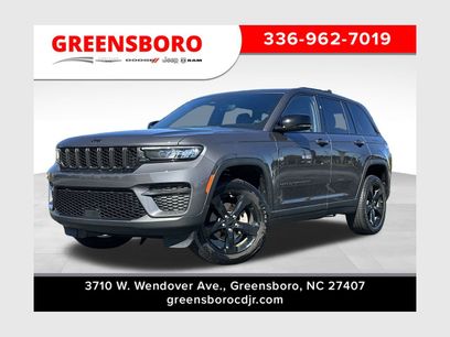 Used 2023 Jeep Grand Cherokee Altitude