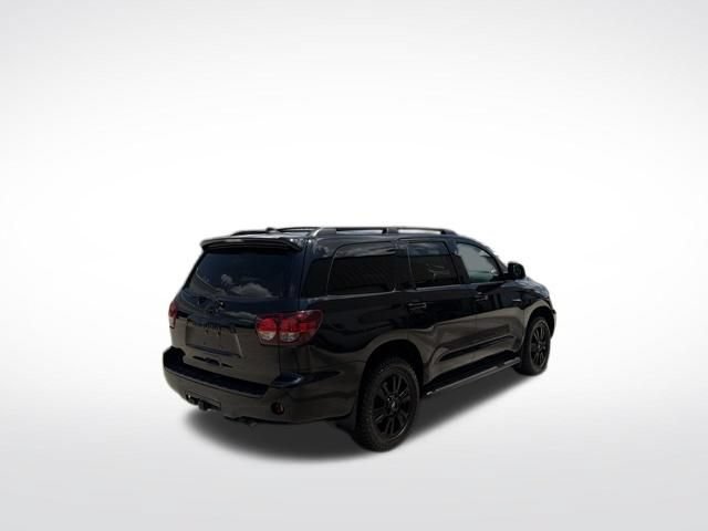 Used 2022 Toyota Sequoia TRD Sport AWD/4WD image 3