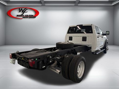 New 2026 RAM 5500 Tradesman w/ Chrome Appearance Group AWD/4WD image 7