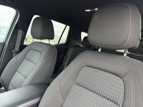 Used 2025 Chevrolet Equinox LT FWD image 26
