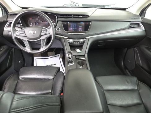 Used 2017 Cadillac XT5 Premium Luxury image 34