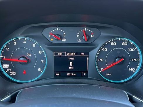 Used 2021 Chevrolet Equinox LS w/ LS Convenience Package FWD image 30