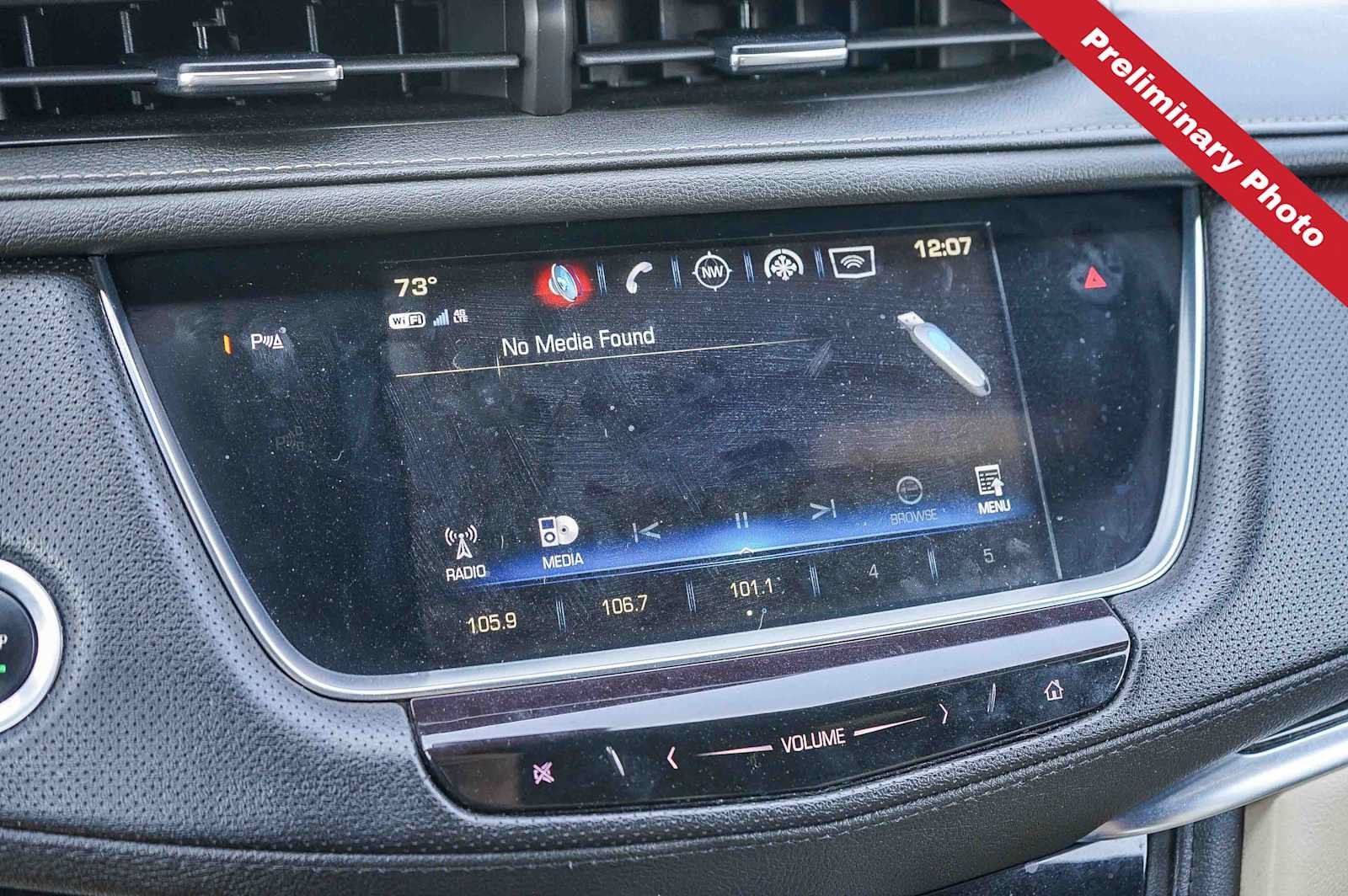 Used 2018 Cadillac XT5 FWD image 18