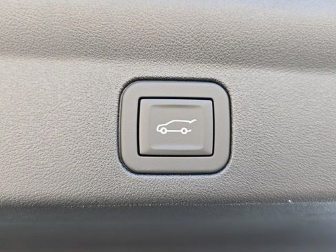 New 2026 Cadillac Escalade IQ Luxury 2 w/ LPO, Floor Liner Package image 38