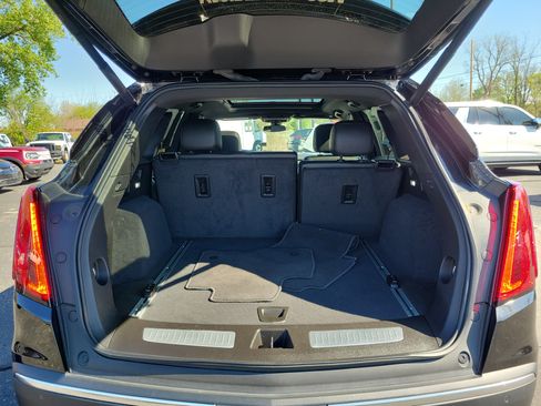 Used 2025 Cadillac XT5 Premium Luxury AWD/4WD image 8