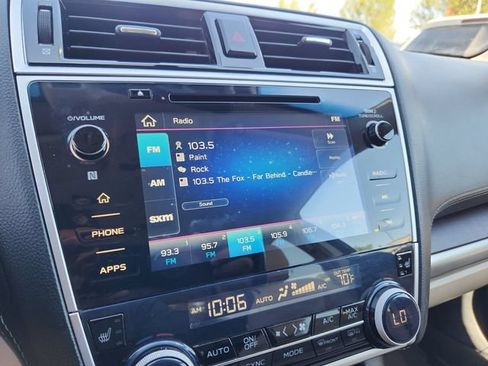 Used 2019 Subaru Outback 2.5i Limited AWD/4WD image 28
